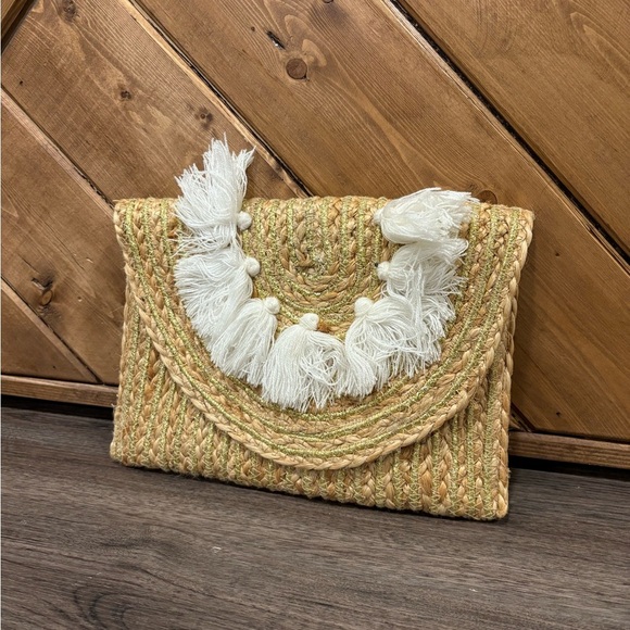 Mud Pie Jute Clutch With Tassels - Picture 3 of 6